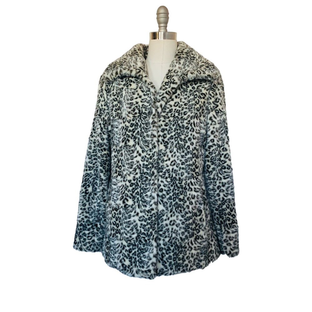 Snow Leopard faux fur coat size XS
